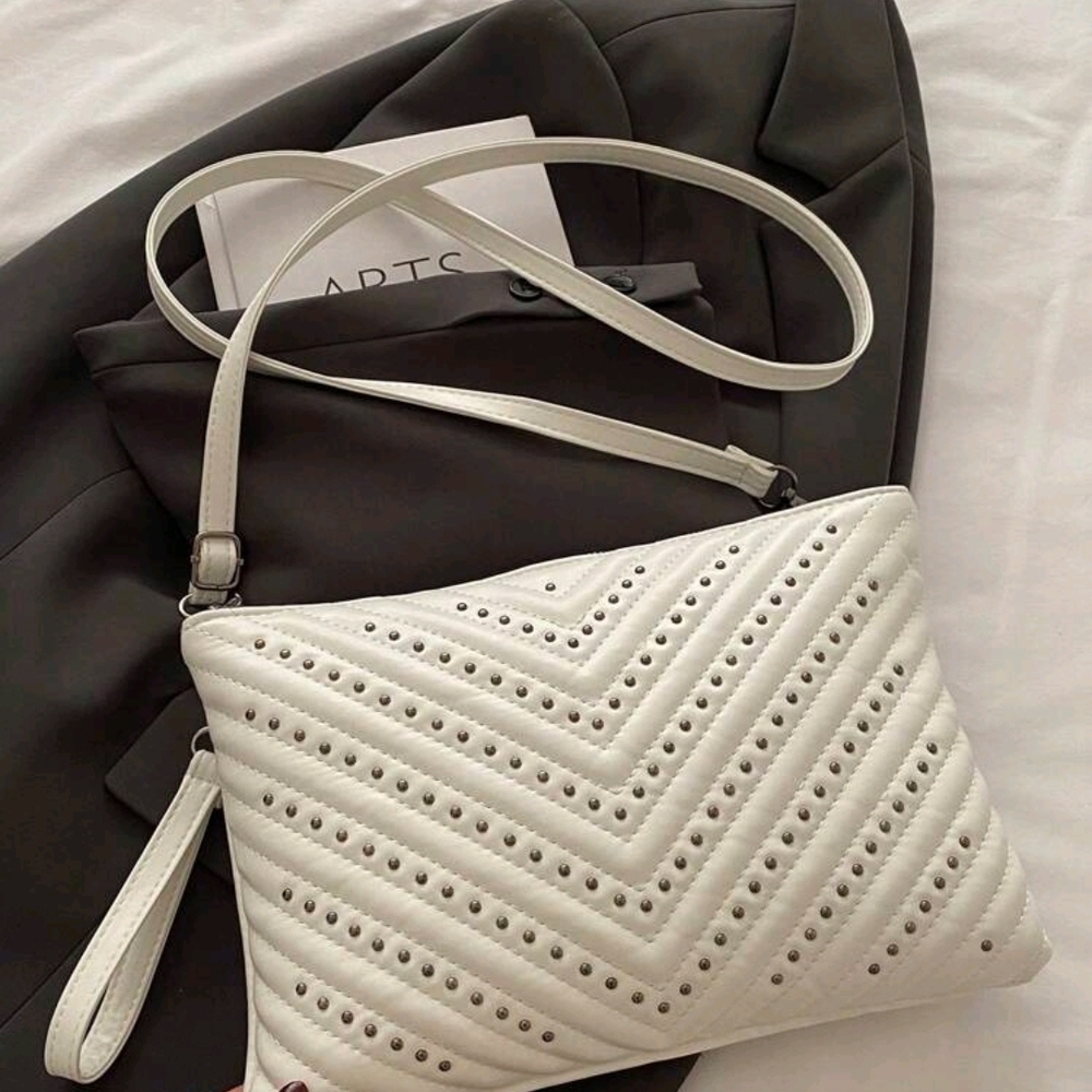 New Quilted White Studded Crossbody Bag – Chevron‎ Pattern Shoulder Purse